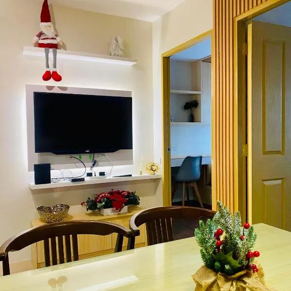 Riverview Two Bedroom Condo at One Spatial Iloilo，位于Guimbal的酒店