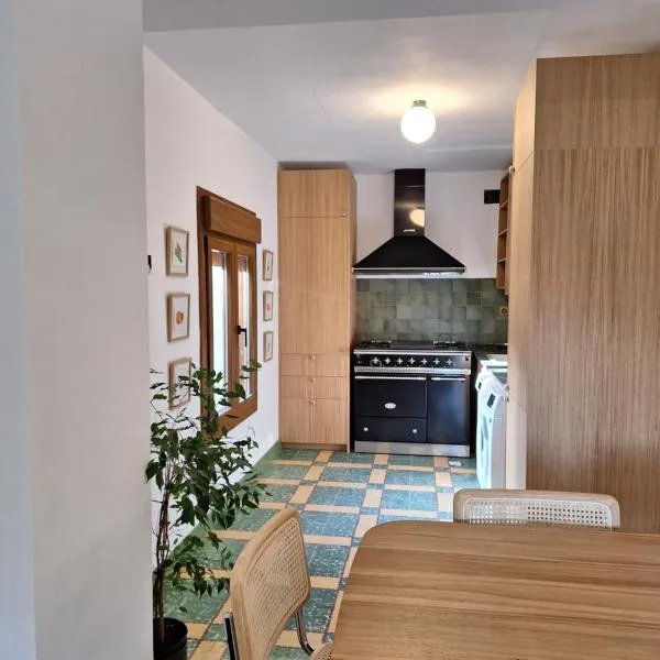 Casa rural El Moral by Fuentelgato，位于Huerta del Marquesado的酒店