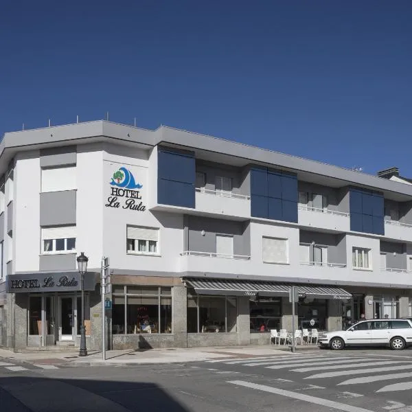 Hotel La Ruta，位于El Franco的酒店