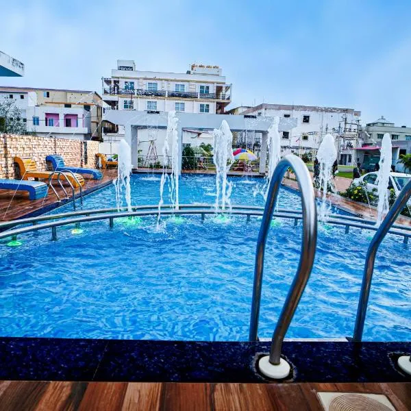Holiday Beach Resort !! Beach Distance 50 Mts !!，位于曼达莫尼的酒店