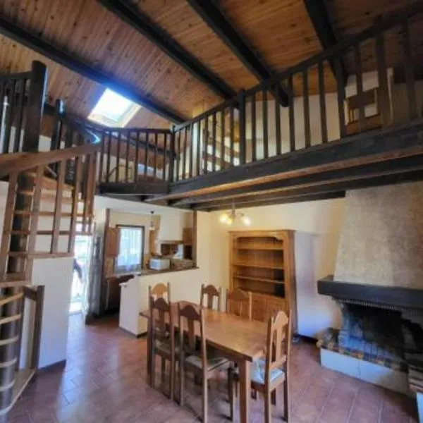 Le Colombera - Ideal pour sportif，位于唐德的酒店