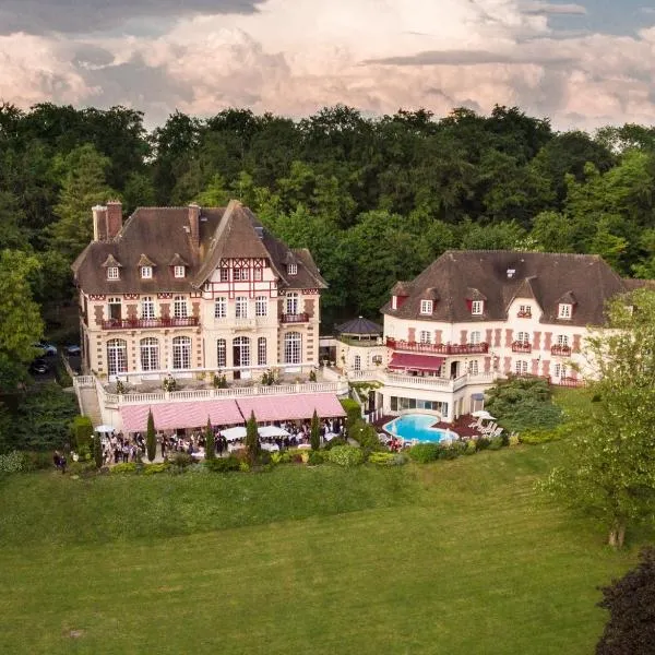 夏多图尔酒店，位于Avilly-Saint-Léonard的酒店