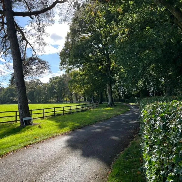 The Loft, Steep, Petersfield in Collyers Estate part of The South Downs National Park.，位于彼得斯菲尔德的酒店