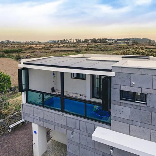 Homechee Poolvilla，位于济州市的酒店