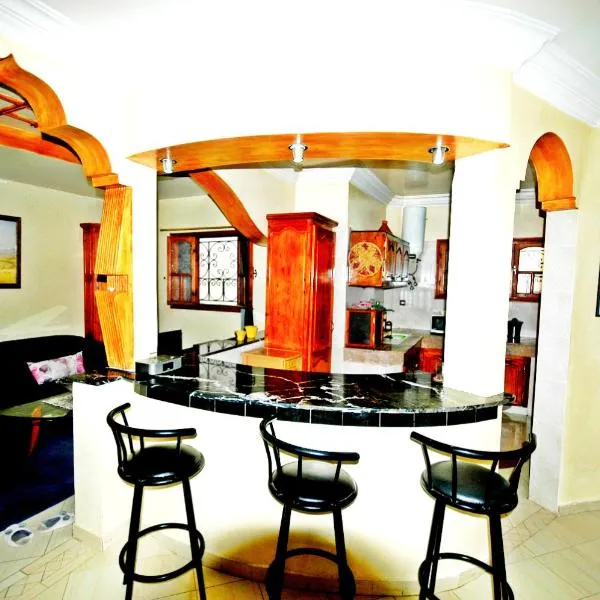 Appartement Vintage à EL JADIDA rte Sidi Bouzid，位于Moulay Abdallah的酒店