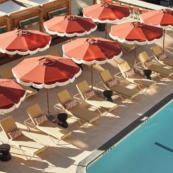 Life House, Palm Springs，位于棕榈泉的酒店