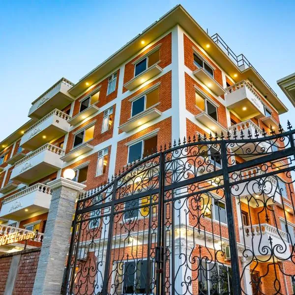 Lumbini Five Elements Hotel，位于Muglaha的酒店
