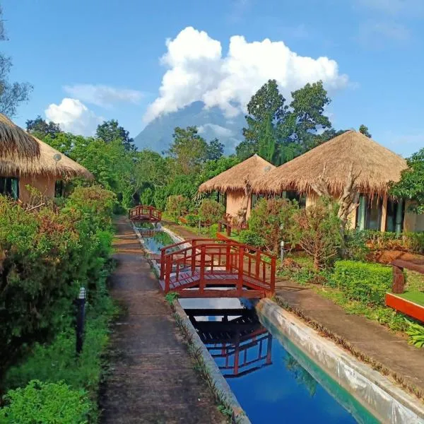 奥罗拉墙道度假酒店，位于Ban Thung Khao Phuang (1)的酒店