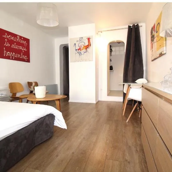 Studio centre historique 200 m de la mairie - Climatisé，位于普罗旺斯艾克斯的酒店