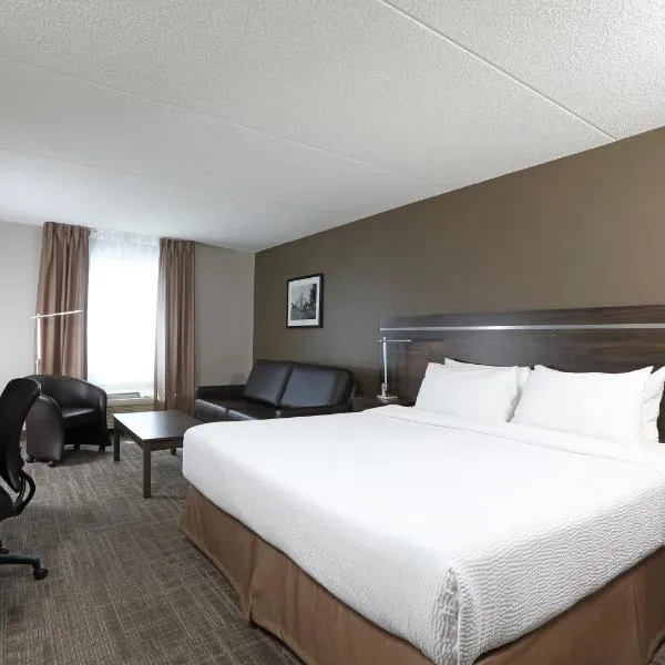 Canad Inns Destination Centre Brandon，位于布兰登的酒店