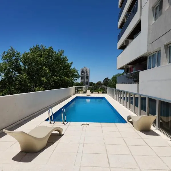 TORRE MAFALDA 15 Departamento nuevo con Pileta，位于里奥夸尔托的酒店