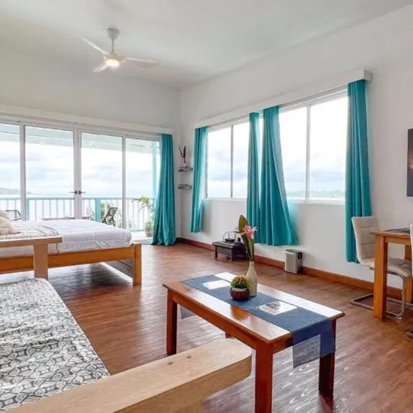 Chango's Apartments，位于博卡斯德尔托罗的酒店