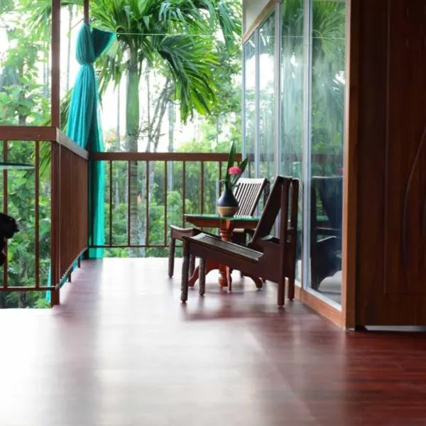 Greens Vista Wayanad - Premium Homestay Near Natural Stream，位于Panamaram的酒店