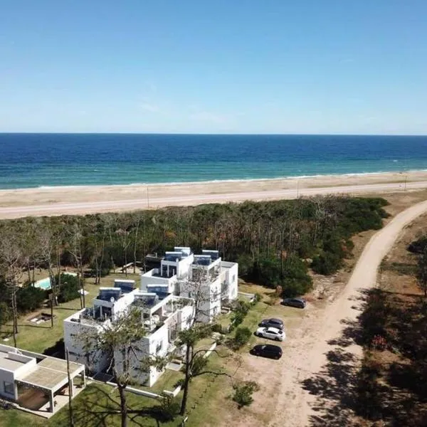 Tranquilidad, playa y naturaleza，位于Garzón的酒店