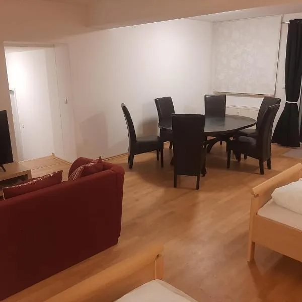 Pentling Ferienwohnung，位于Pentling的酒店