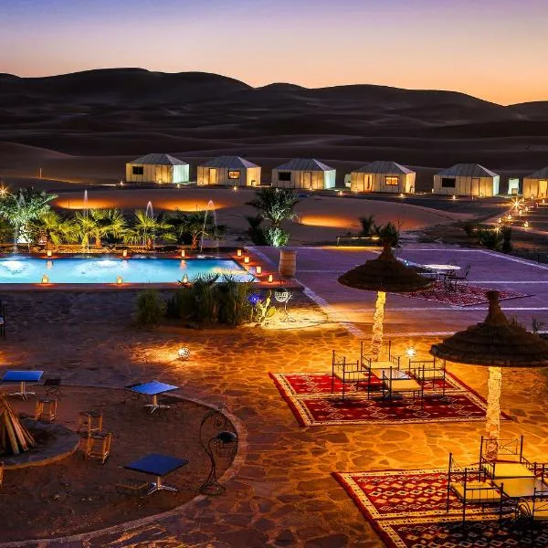 Yakout Merzouga Luxury Camp，位于梅尔祖卡的酒店