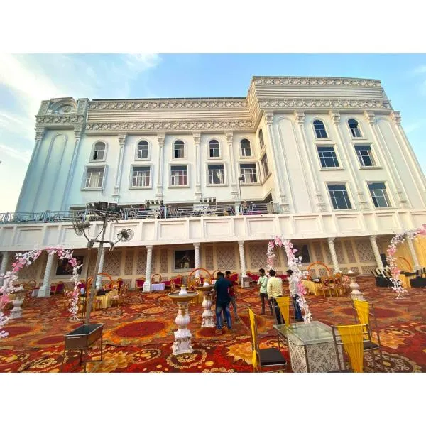 HOTEL PLEASANT VIEW，位于Rāe Bareli的酒店