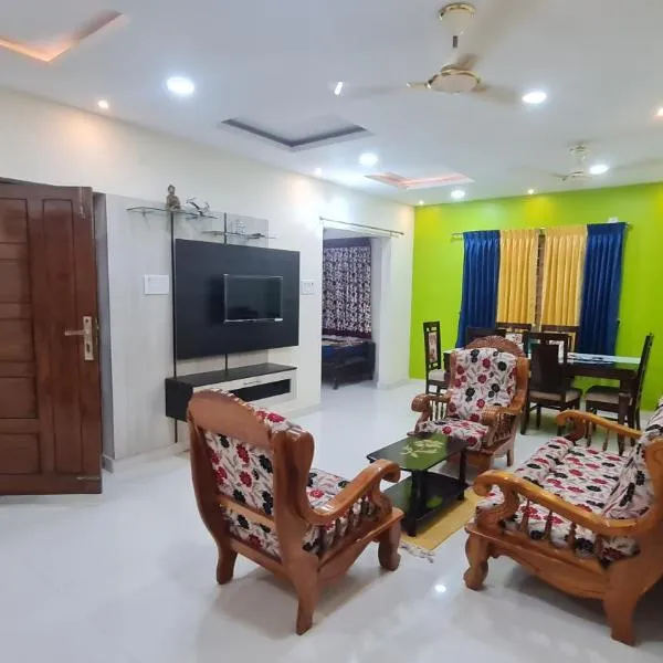 Kamalam 3BHK Villa 1AC and 2 Non AC Bedrooms，位于哥印拜陀的酒店