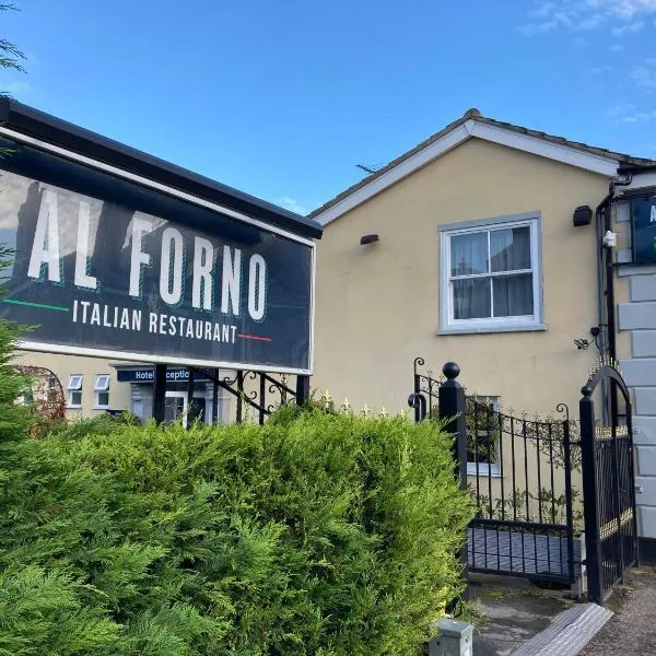 Al Forno Restaurant & Inn，位于Ashwellthorpe的酒店