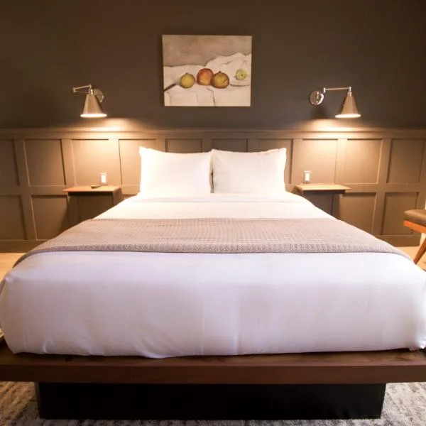 Meeting House Boutique Hotel，位于福尔斯彻奇的酒店