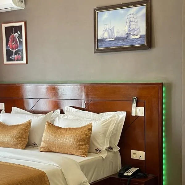 SKY KENAKO HOTEL，位于克里比的酒店
