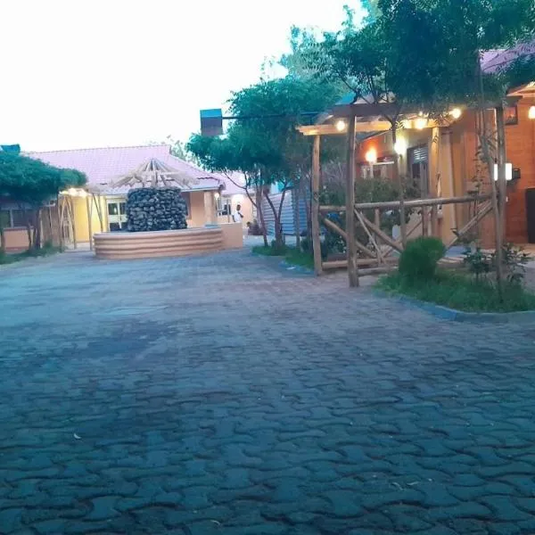 Quanam Woods Hotel，位于洛德瓦尔的酒店