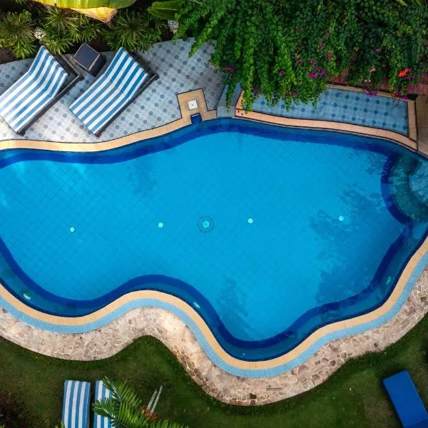 Lombok Stanley Garden Villas，位于Montongbuwoh的酒店