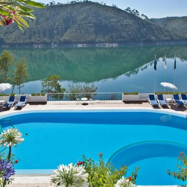 Lago Azul Eco Hotel，位于Barreira Grande的酒店