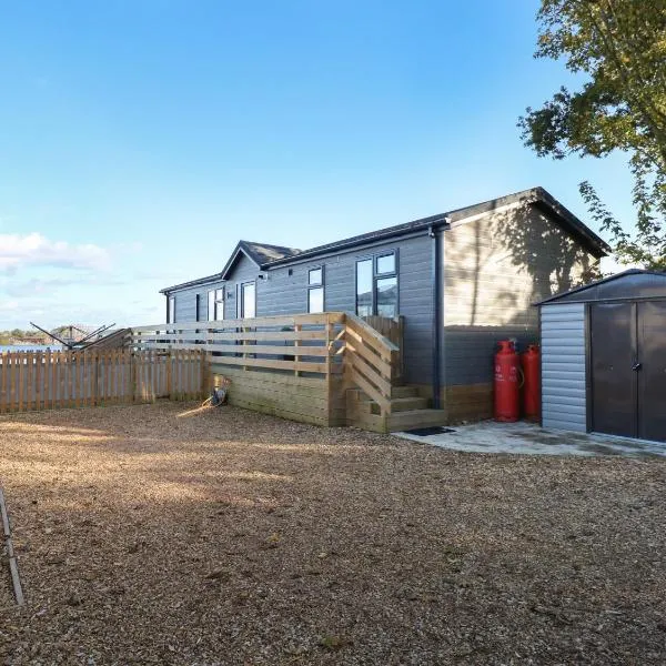 Lake View Lodge，位于Tallington的酒店