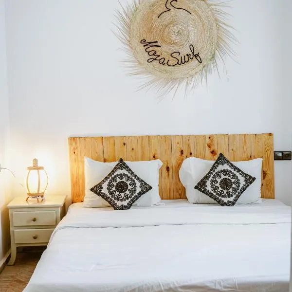 Dar Sultana Guesthouse Surf Morocco，位于Tamraght Oufella的酒店