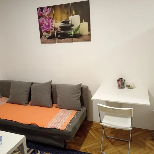 Apartman Mirka 1，位于Karaburma的酒店