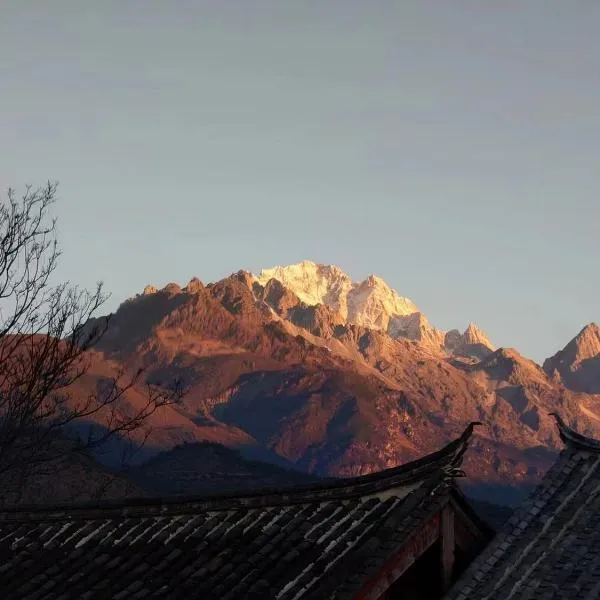 One Zen Lodge Snowy Haven，位于丽江的酒店