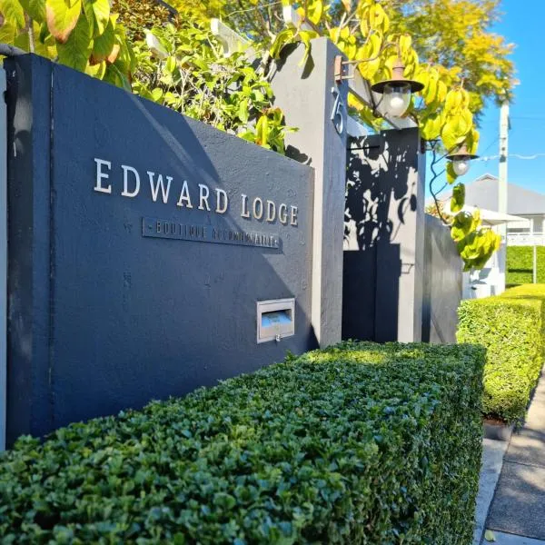 Edward Lodge New Fam，位于布里斯班的酒店