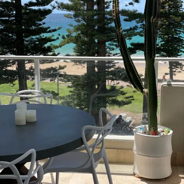 Manly Beachfront Deluxe En-suite，位于悉尼的酒店