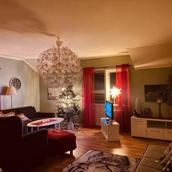 Vindsvåning Höga Kusten，位于Gallsätter的酒店