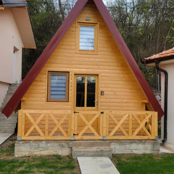 ETNO Selo STRAŽA，位于皮罗特的酒店