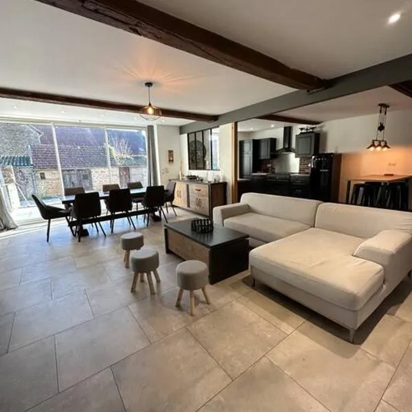 Gîte 10 personnes avec spa privatif，位于Bellenot-sous-Pouilly的酒店