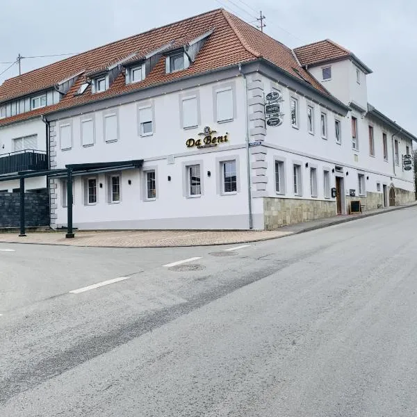 Hotel Pizzeria Da Beni，位于Möckmühl的酒店