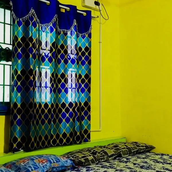 Saibaba homestay first floor apartment，位于甘吉布勒姆的酒店