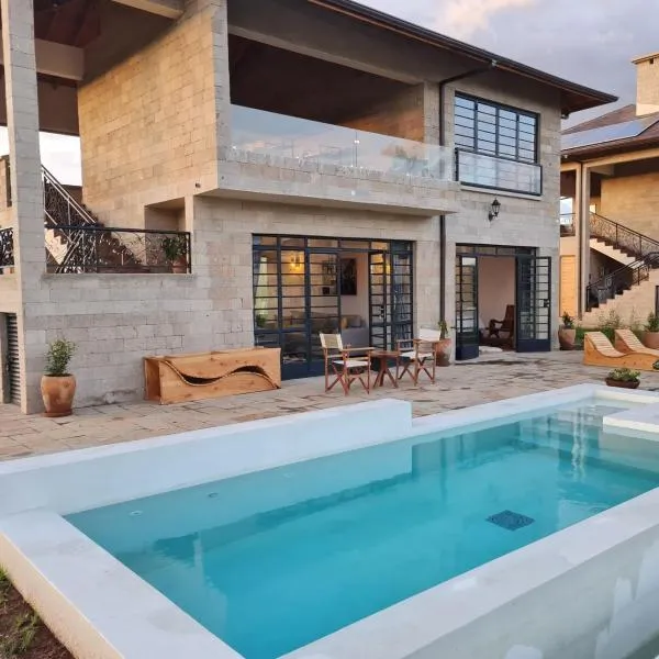 The Landing Nanyuki Cottages，位于纳纽基的酒店