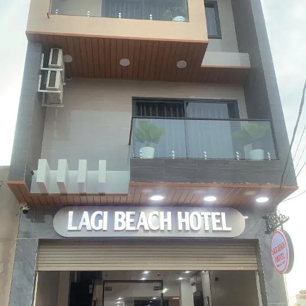 Lagi Beach Hotel，位于Ấp Tam Tân的酒店