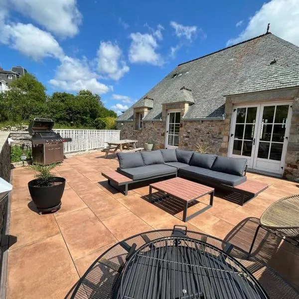 Le Panoramique，位于巴讷维尔-卡特里特的酒店