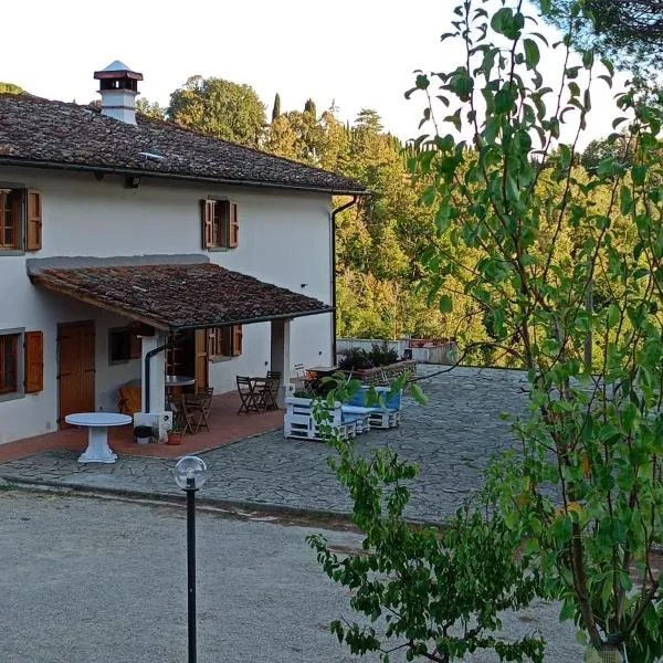 B&B villa bianca，位于Corniolo的酒店