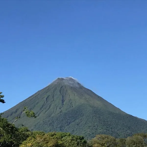 Arenal Monara，位于San Cristóbal的酒店