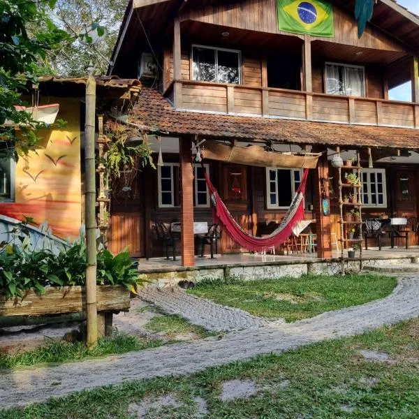 Pousada Sobre as Ondas - ILHA DO MEL - PR，位于蜜岛的酒店