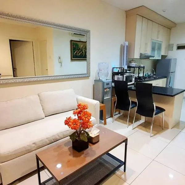 Central Park Residence Podomoro Condo for Four，位于雅加达的酒店