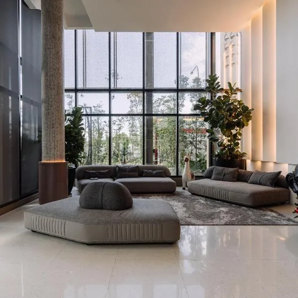 Impiana by Roxy Hotel，位于古晋的酒店