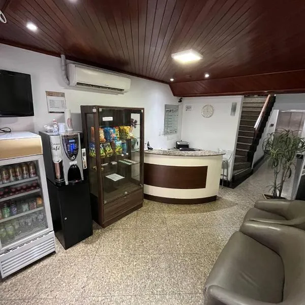 Oscar Palace Hotel - Centro de Tubarão，位于图巴朗的酒店