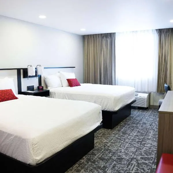 Ramada by Wyndham DFW Airport，位于欧文的酒店