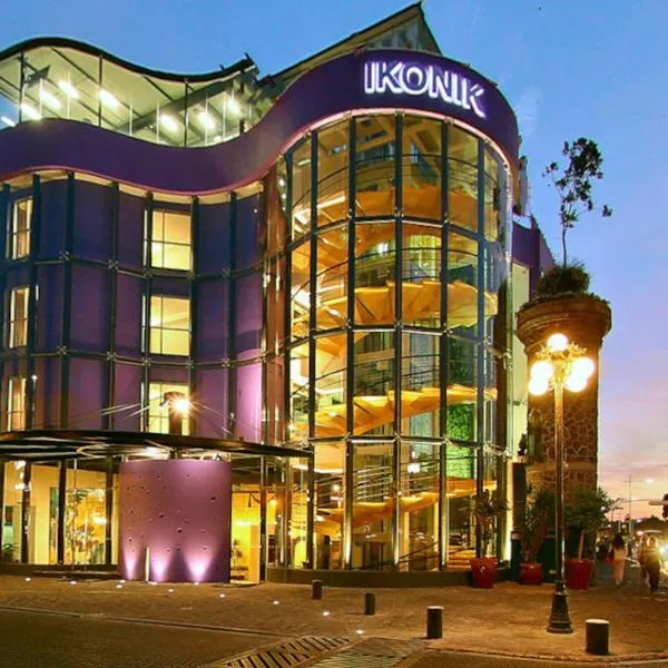 Ikonik Hotel Puebla，位于Chapulco的酒店